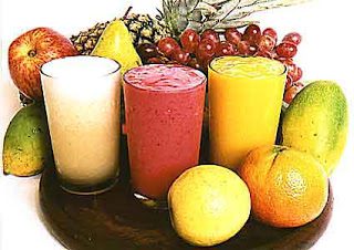 Receita de suco detox para desintoxicar depois de curtir o feriado. Nutricionista Aline Lamarco tem um blog de nutrição com várias dicas para a sua dieta.
